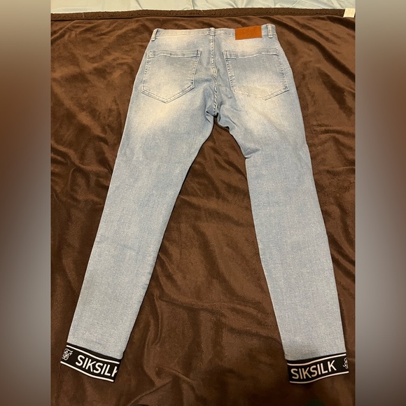 Siksilk Jeans Size Medium - Picture 2 of 3